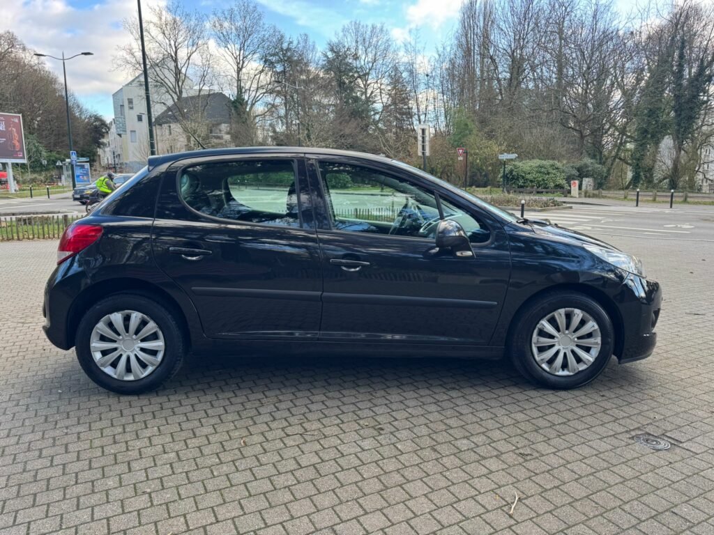 WhatsApp Image 2025-01-30 at 17.34.29 (1)