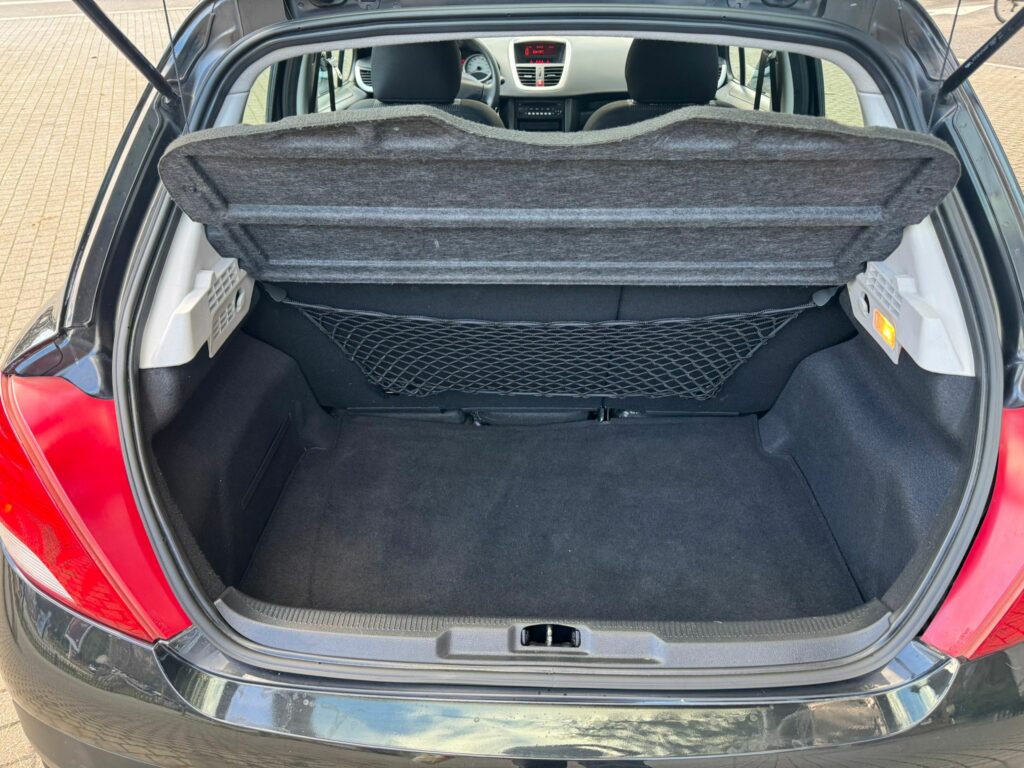 WhatsApp Image 2025-01-30 at 17.34.32